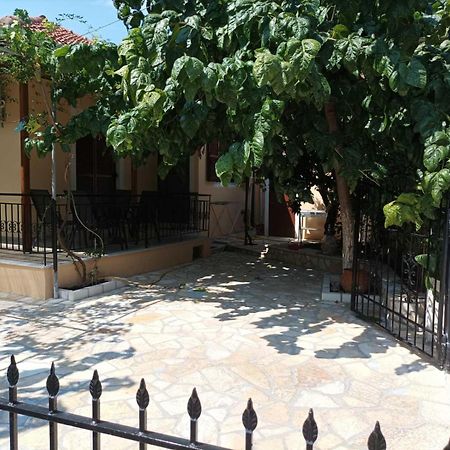 Calm House In Sivros Village, Lefkada Exterior photo